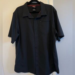 Men’s Short Sleeve Button Up